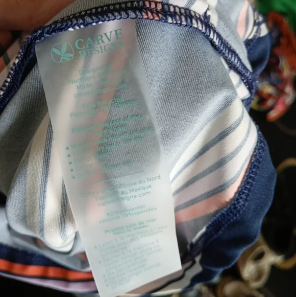 Carve Designs Rashguard - Picture 8 of 8